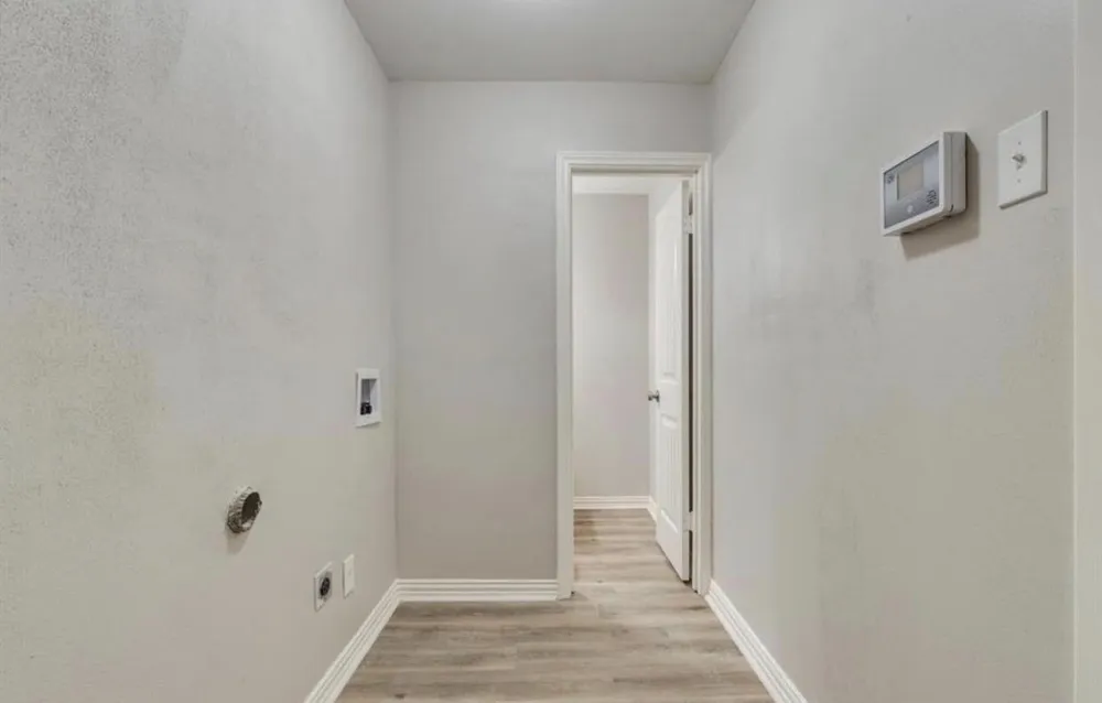 12329 Cedar Bend Drive Dallas, TX 75244
