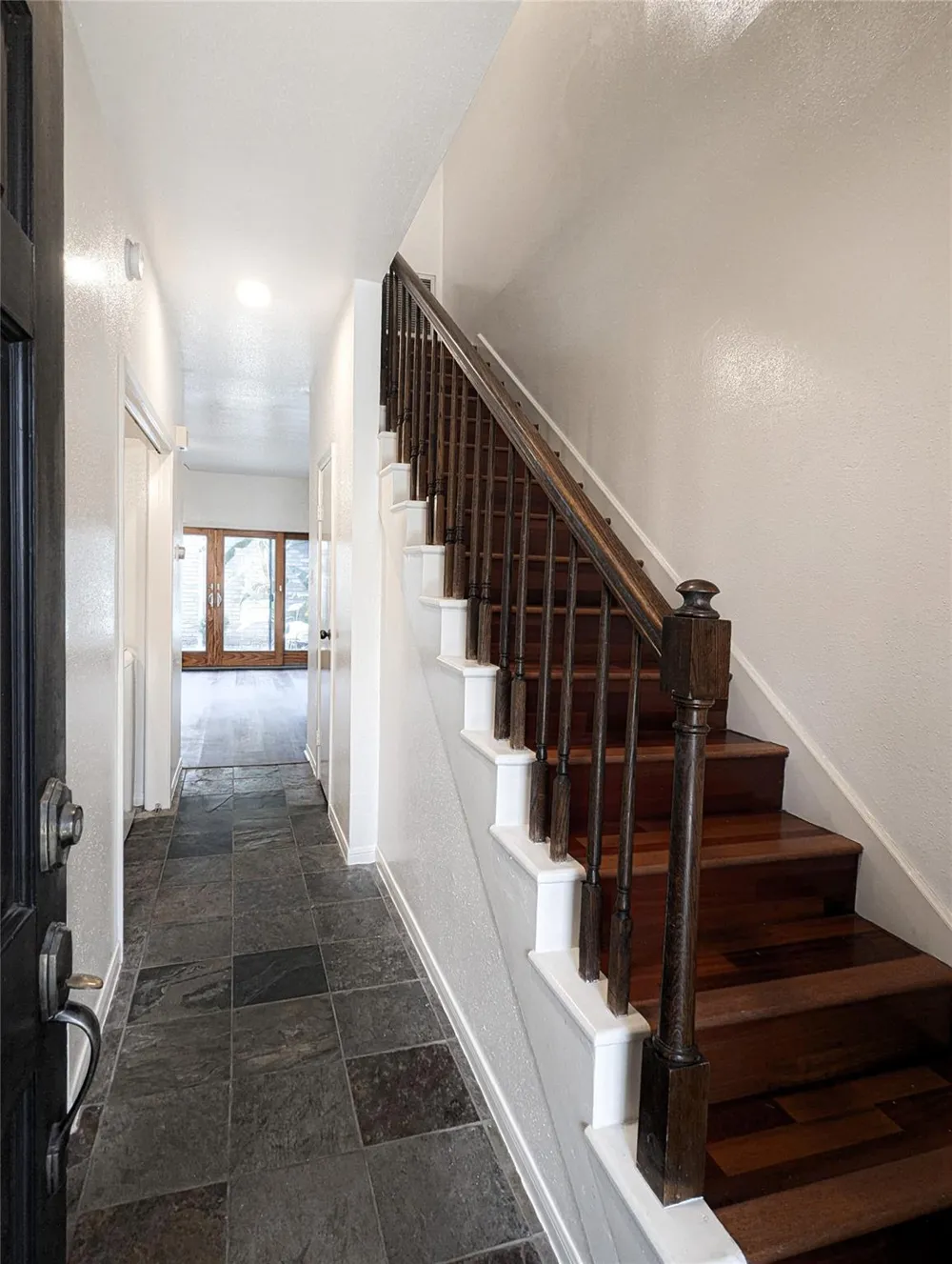 7925 Knight Road Houston, TX 77054