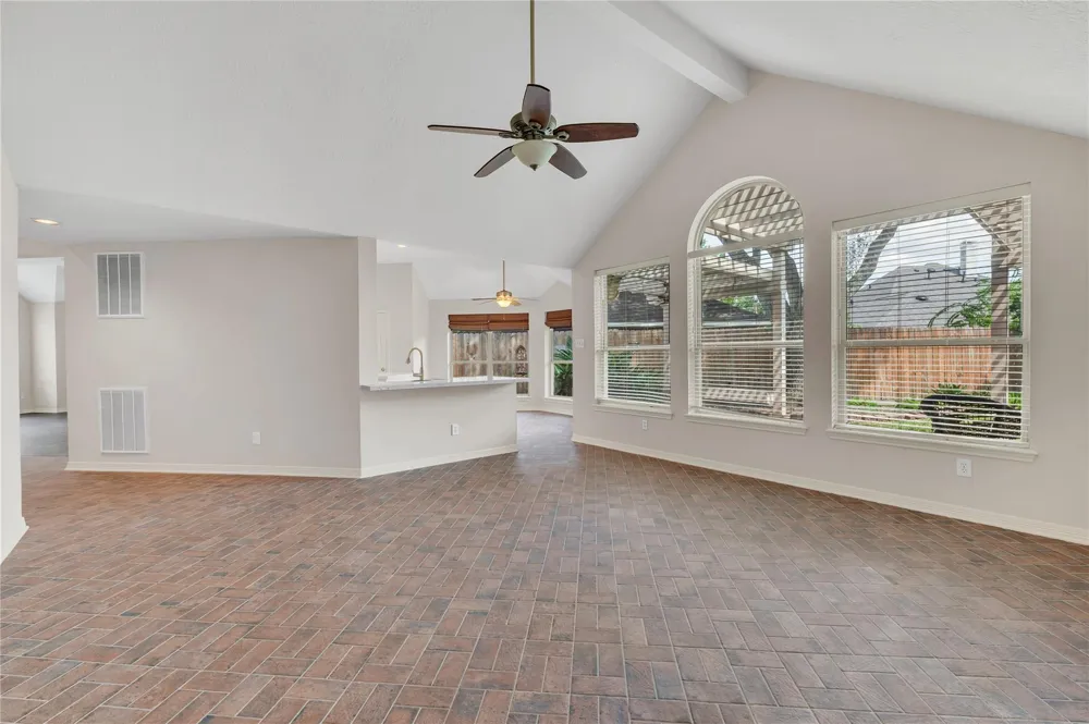 3123 Shore Meadow Drive League City, TX 77573