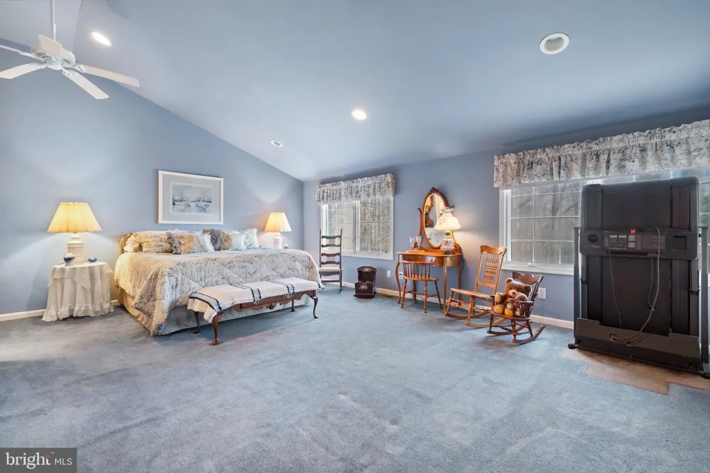 2701 OLNEY SANDY SPRING ROAD Olney, MD 20832
