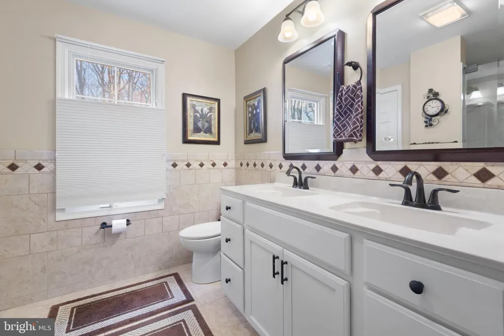 2701 OLNEY SANDY SPRING ROAD Olney, MD 20832