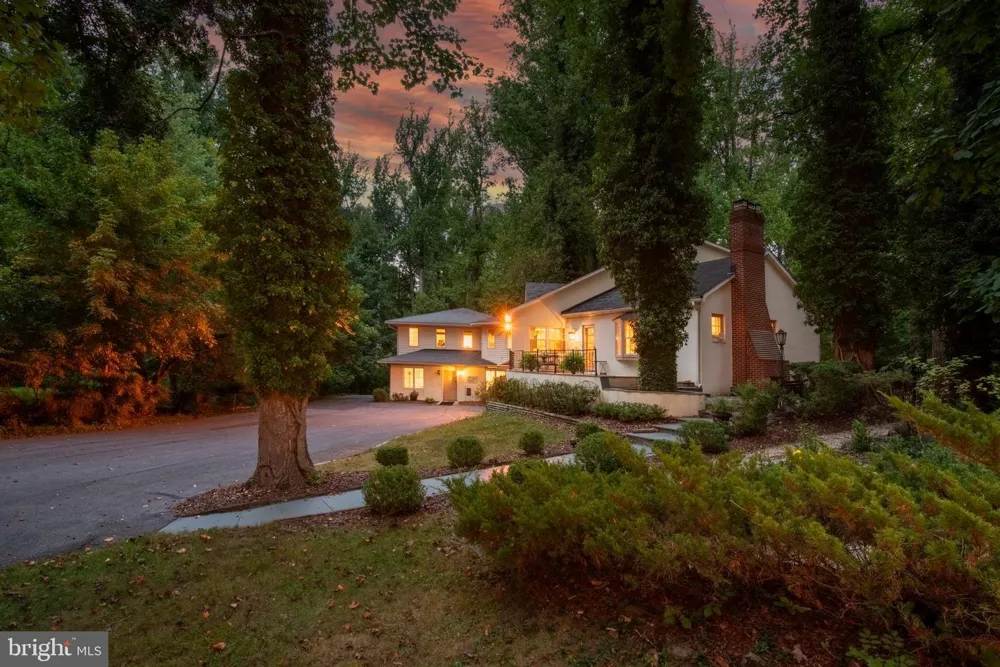 2701 OLNEY SANDY SPRING ROAD Olney, MD 20832