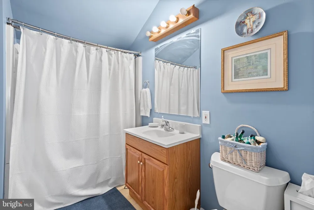 2701 OLNEY SANDY SPRING ROAD Olney, MD 20832