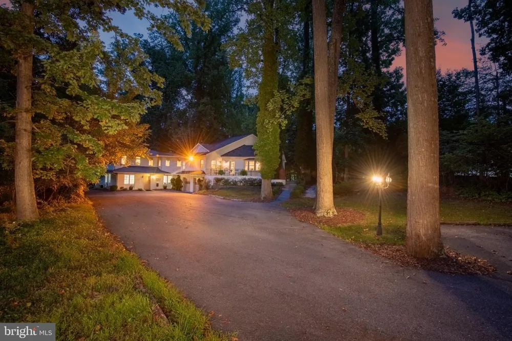 2701 OLNEY SANDY SPRING ROAD Olney, MD 20832