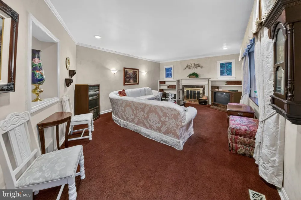 2701 OLNEY SANDY SPRING ROAD Olney, MD 20832