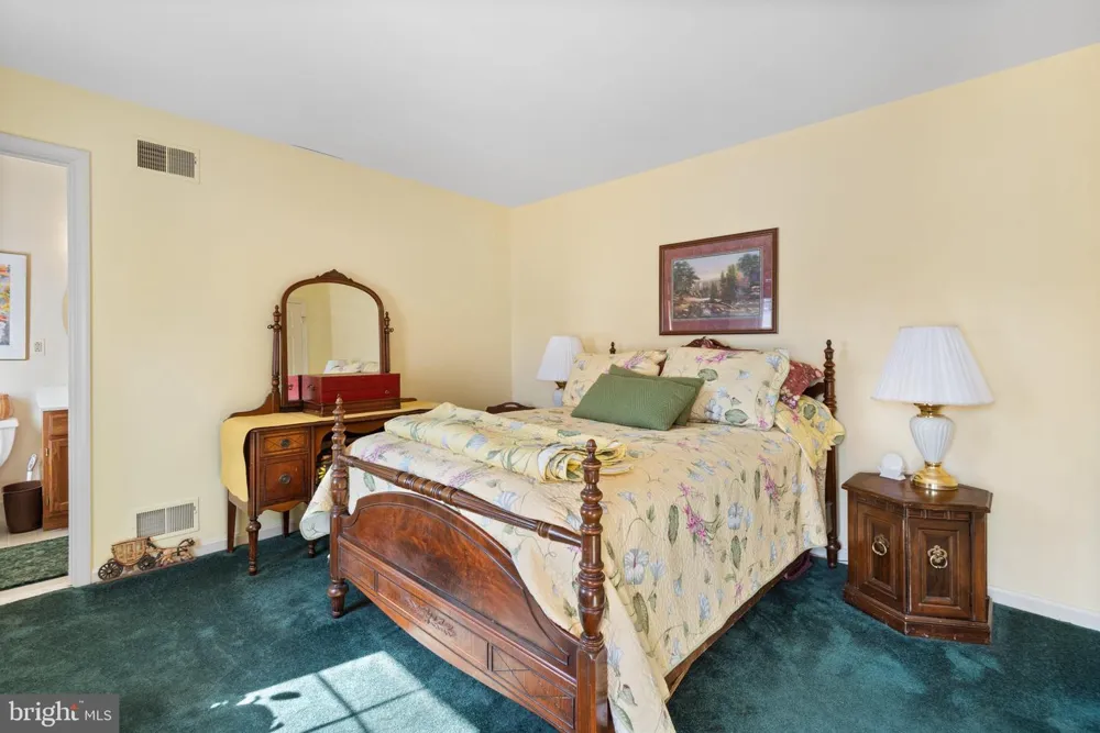 2701 OLNEY SANDY SPRING ROAD Olney, MD 20832