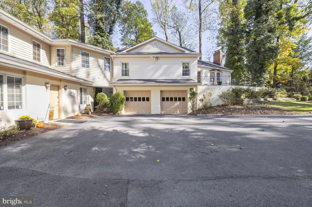 2701 OLNEY SANDY SPRING ROAD Olney, MD 20832