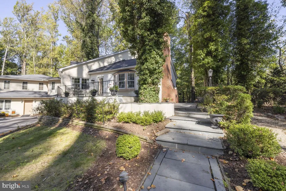 2701 OLNEY SANDY SPRING ROAD Olney, MD 20832