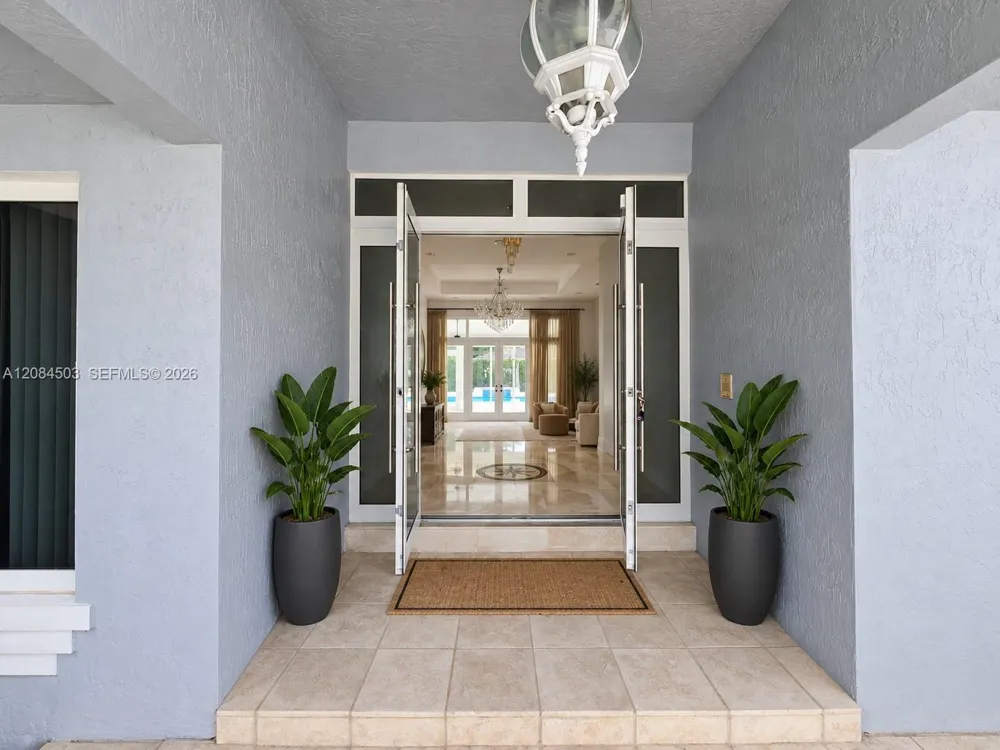 7625 SW 75th Ave Miami, FL 33143