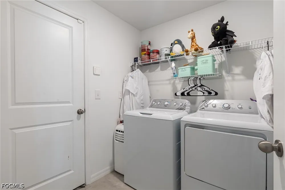 Treasure Oak Way Fort Myers, FL 33905