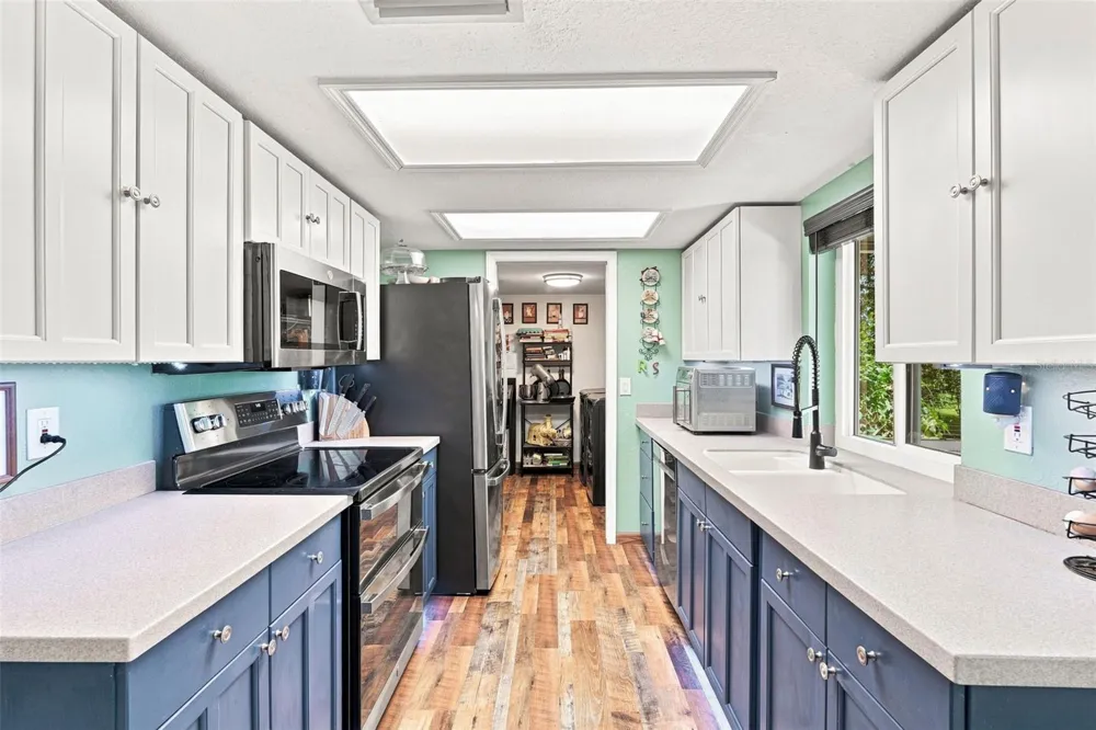 195 SUMMERSET DRIVE Punta Gorda, FL 33982