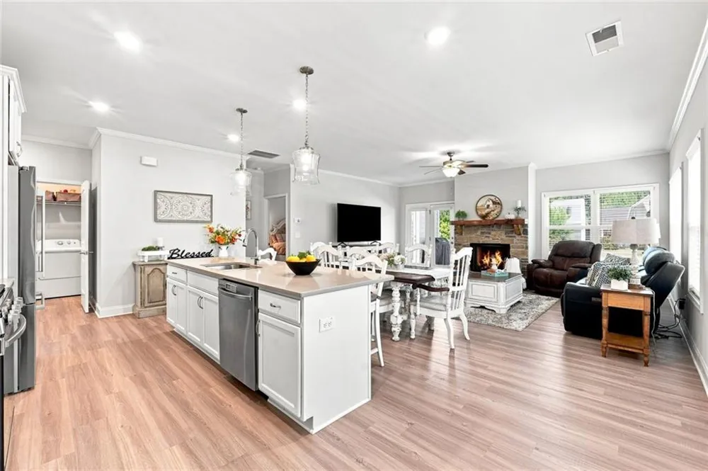 130 Heritage Pointe Drive Villa Rica, GA 30180