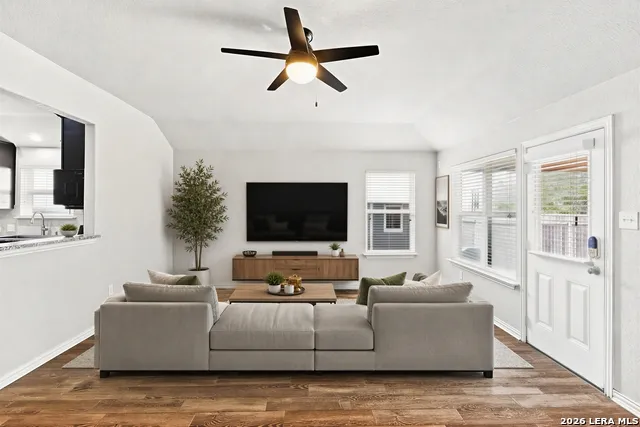 7603 PRESIDIO HVN Boerne, TX 78015