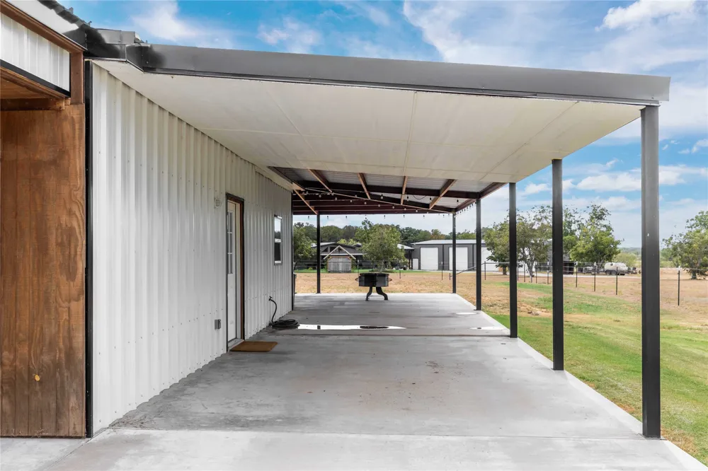 246 CR 448 De Leon, TX 76444
