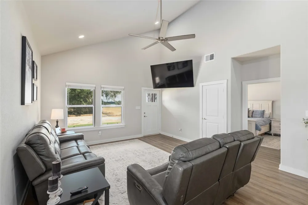 246 CR 448 De Leon, TX 76444