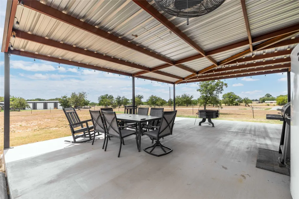 246 CR 448 De Leon, TX 76444