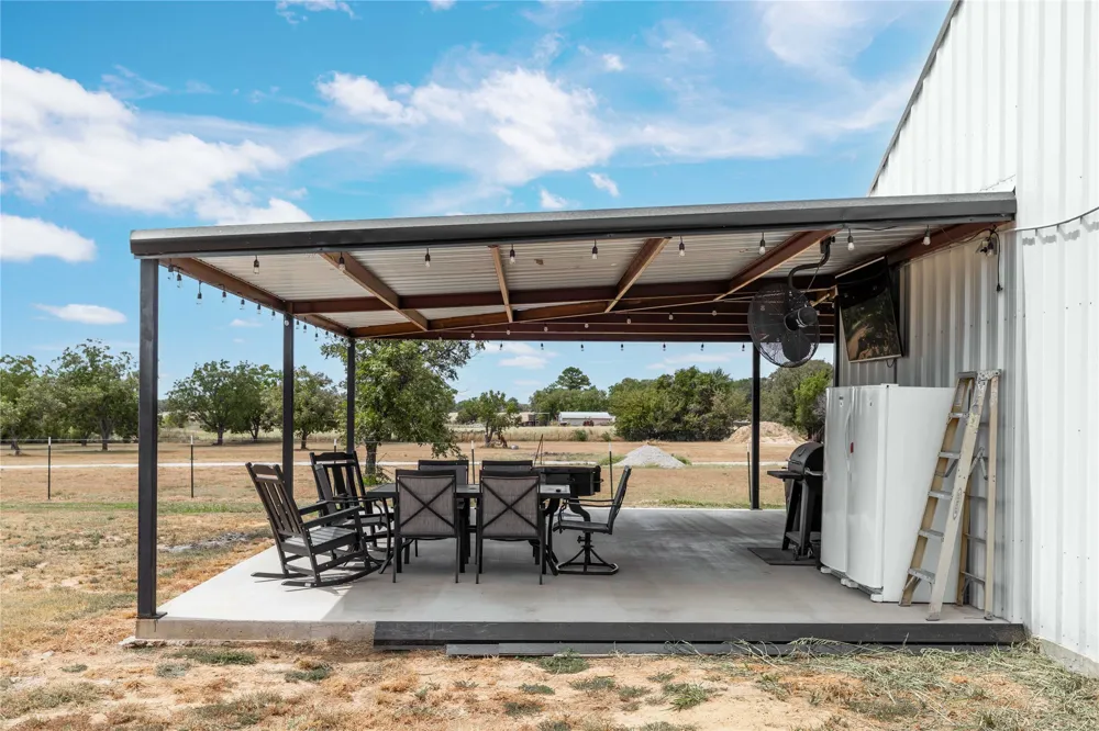246 CR 448 De Leon, TX 76444