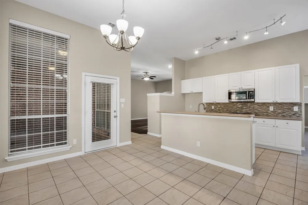 2904 Parkhaven Drive Flower Mound, TX 75022