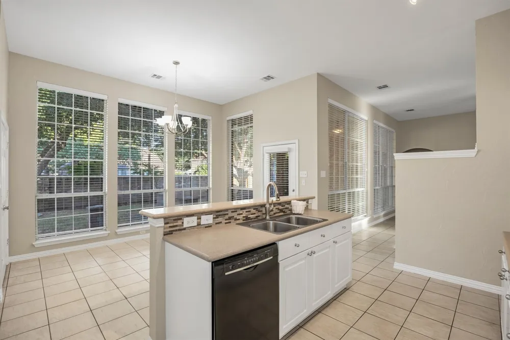 2904 Parkhaven Drive Flower Mound, TX 75022