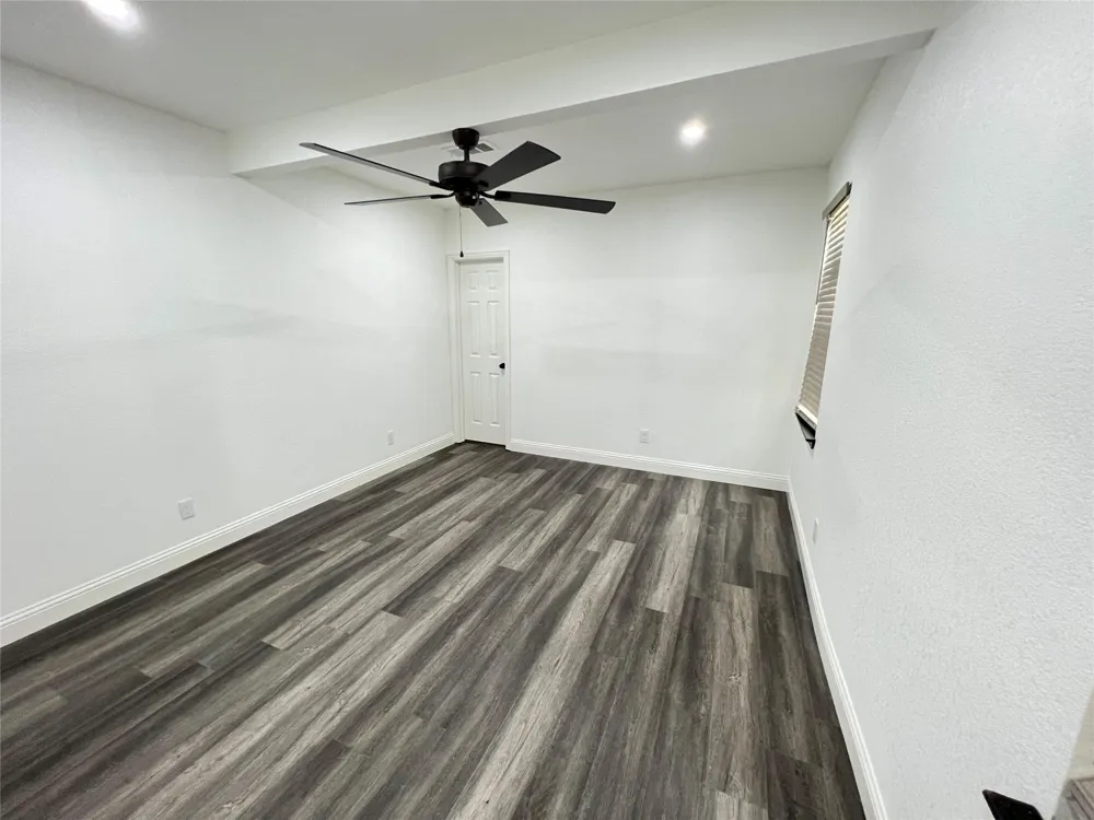 3728 Peach Street Fort Worth, TX 76040
