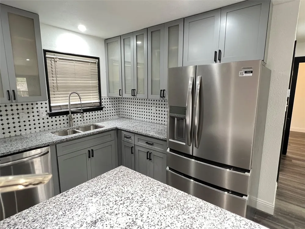 3728 Peach Street Fort Worth, TX 76040