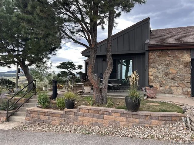 4500 Sentinel Rock Larkspur, CO 80118