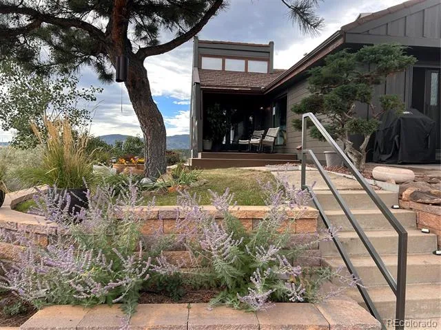 4500 Sentinel Rock Larkspur, CO 80118
