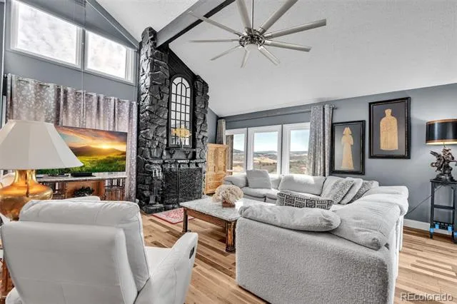 4500 Sentinel Rock Larkspur, CO 80118