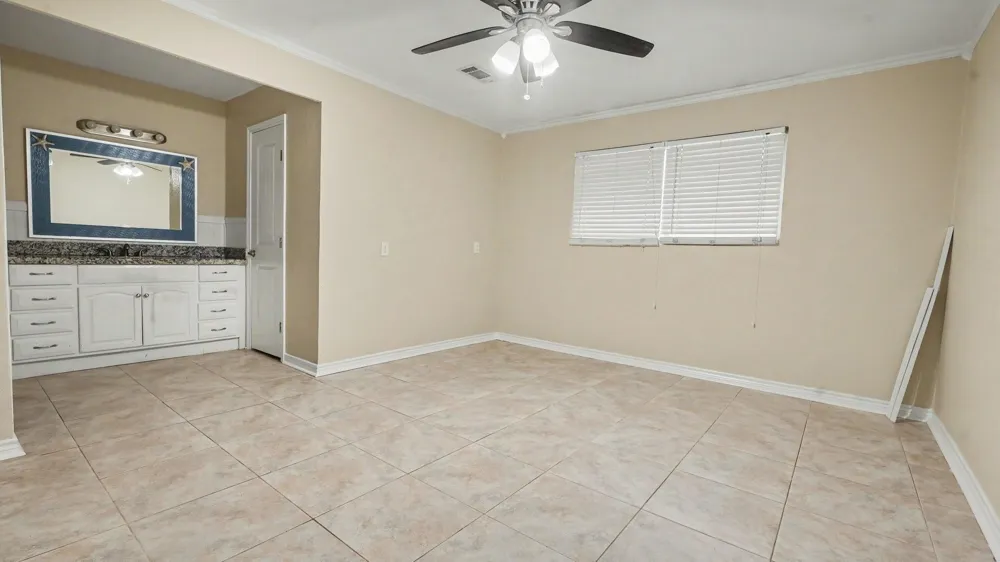 1864 Bimini Way Seabrook, TX 77586