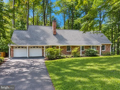 9002 MANORDALE