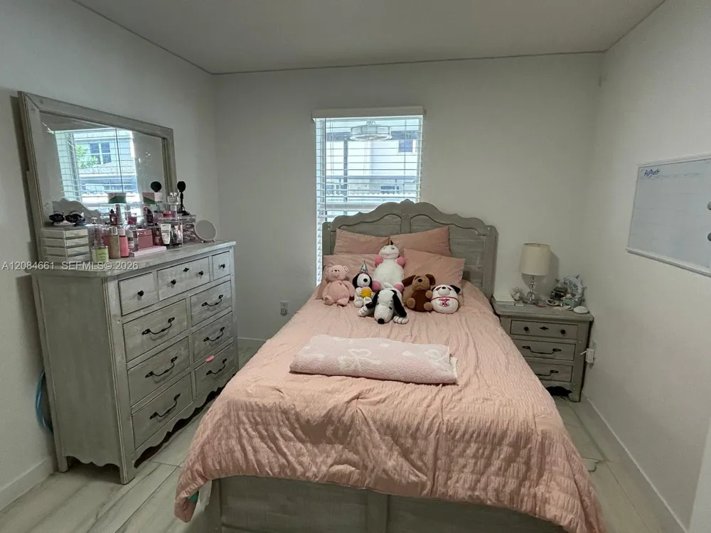 631 NE 4th Ter Florida City, FL 33034
