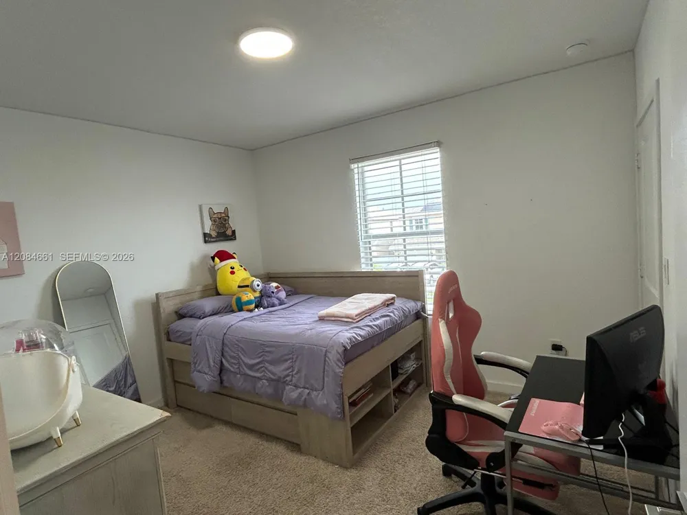 631 NE 4th Ter Florida City, FL 33034