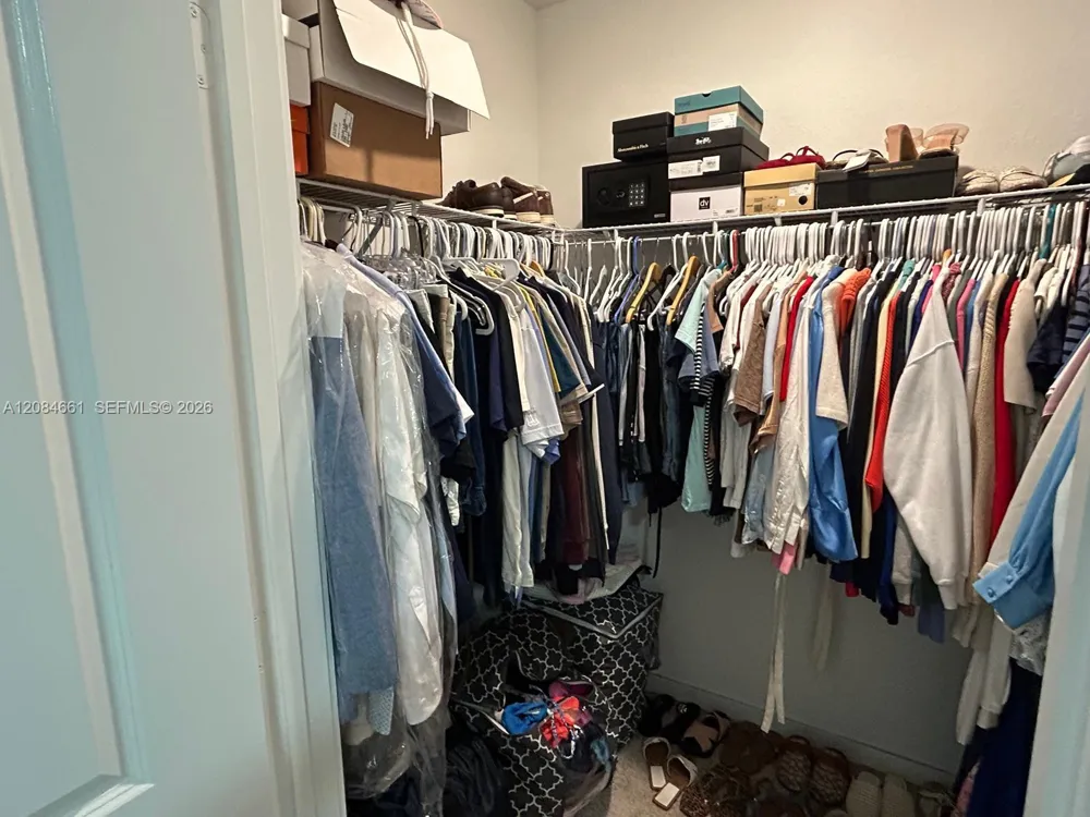631 NE 4th Ter Florida City, FL 33034