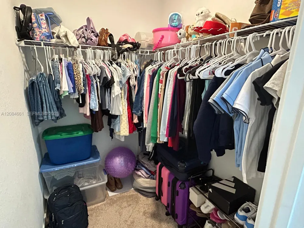 631 NE 4th Ter Florida City, FL 33034