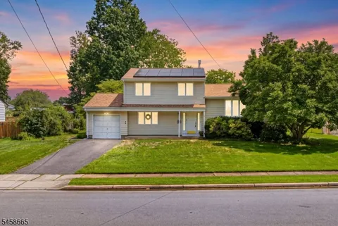 12 Cedar Grove Pl