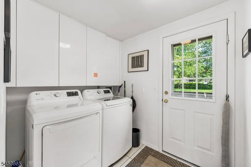 12 Cedar Grove Pl Old Bridge, NJ 08857