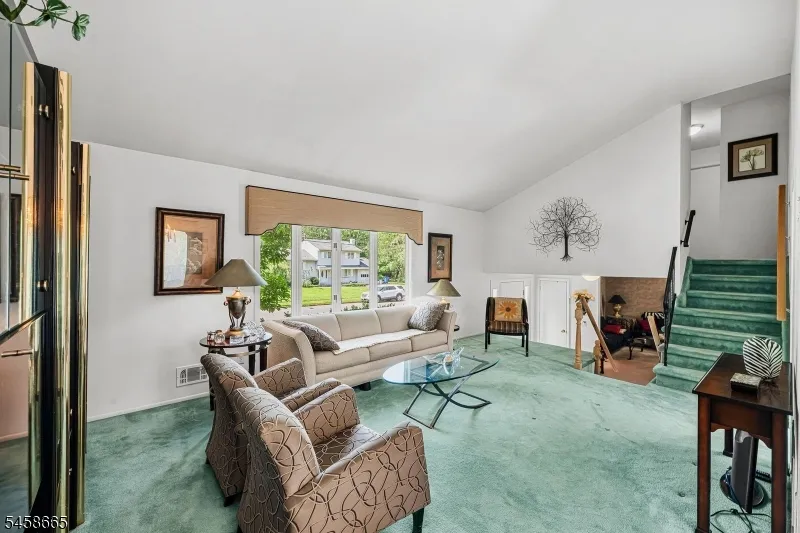 12 Cedar Grove Pl Old Bridge, NJ 08857