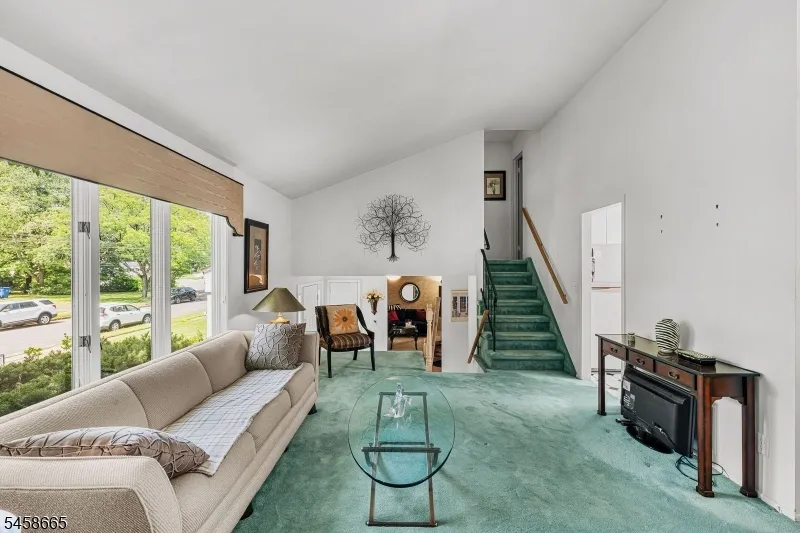 12 Cedar Grove Pl Old Bridge, NJ 08857