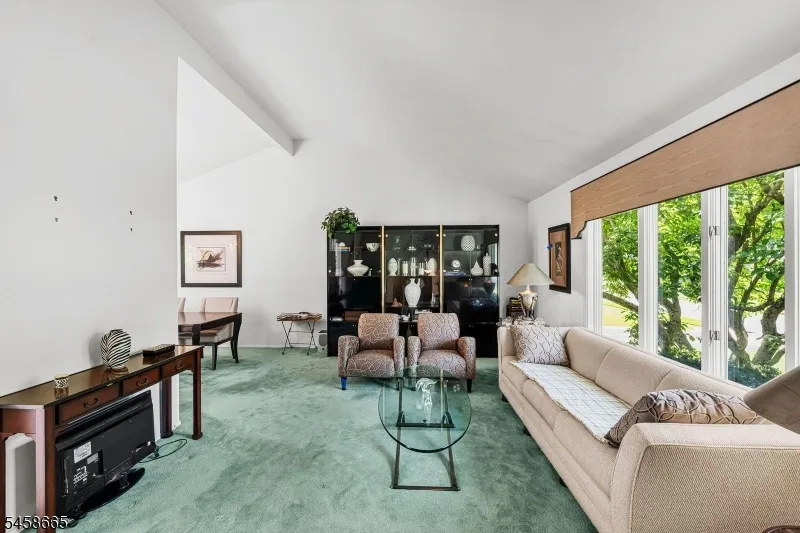12 Cedar Grove Pl Old Bridge, NJ 08857