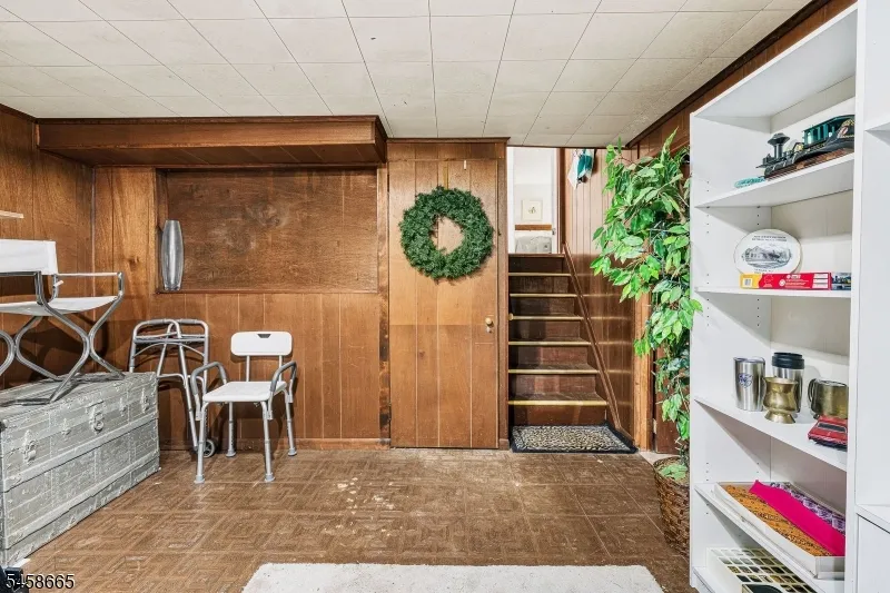 12 Cedar Grove Pl Old Bridge, NJ 08857