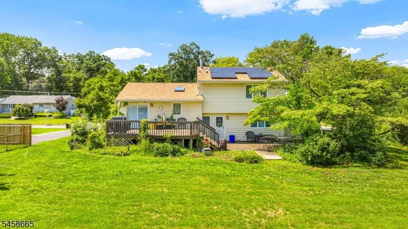 12 Cedar Grove Pl Old Bridge, NJ 08857
