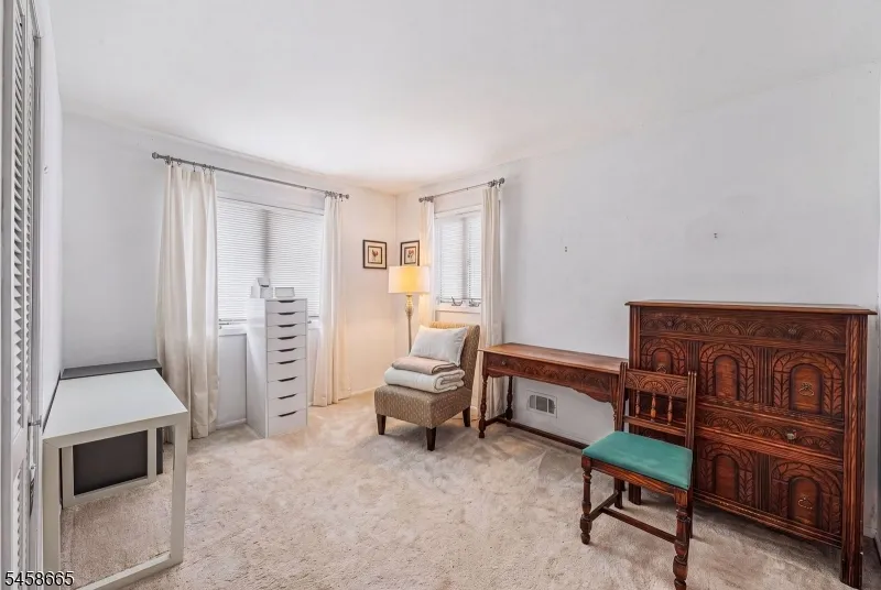 12 Cedar Grove Pl Old Bridge, NJ 08857