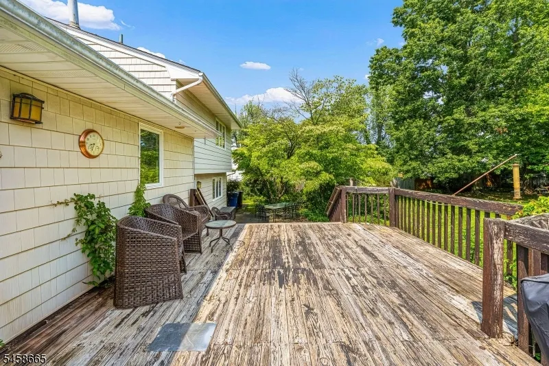 12 Cedar Grove Pl Old Bridge, NJ 08857
