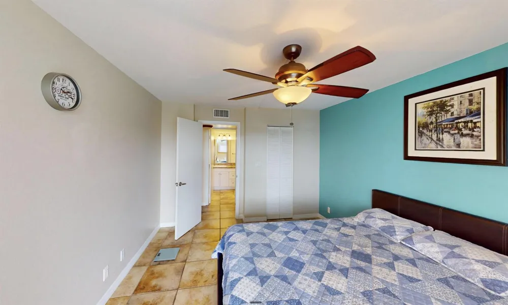 2771 Taft Street #302 Hollywood, FL 33020