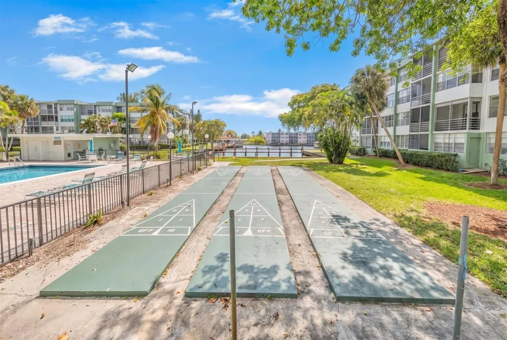 2771 Taft Street #302 Hollywood, FL 33020
