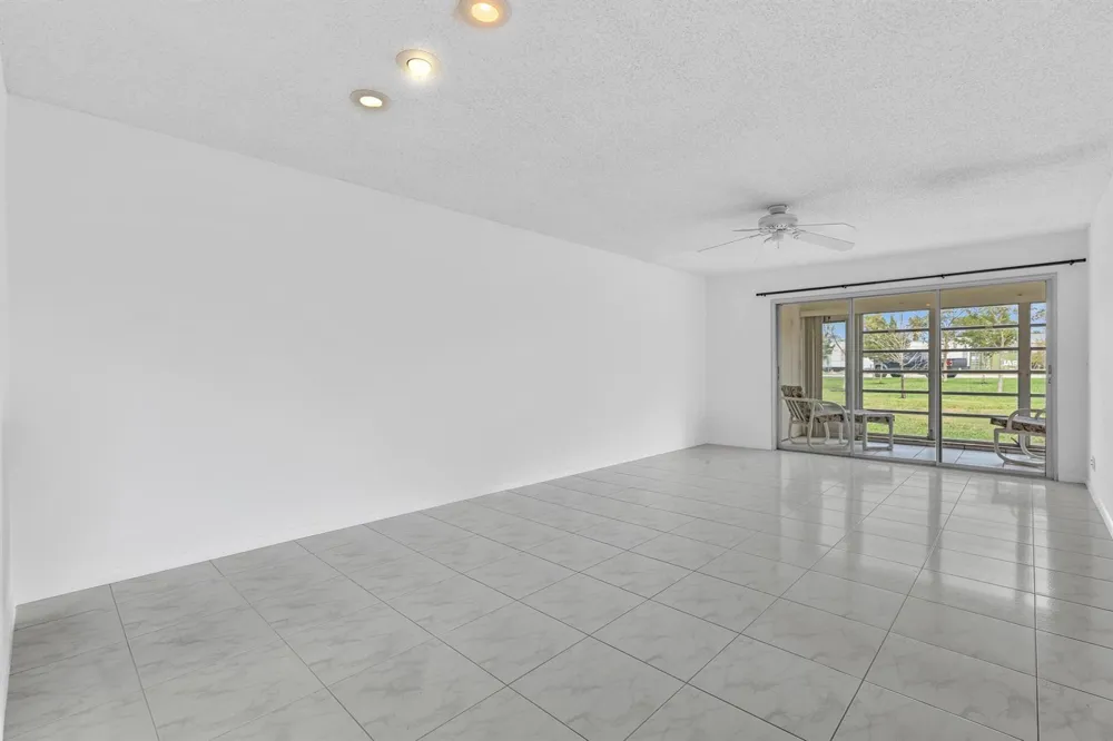 13721 FLORA PLACE #D Delray Beach, FL 33484