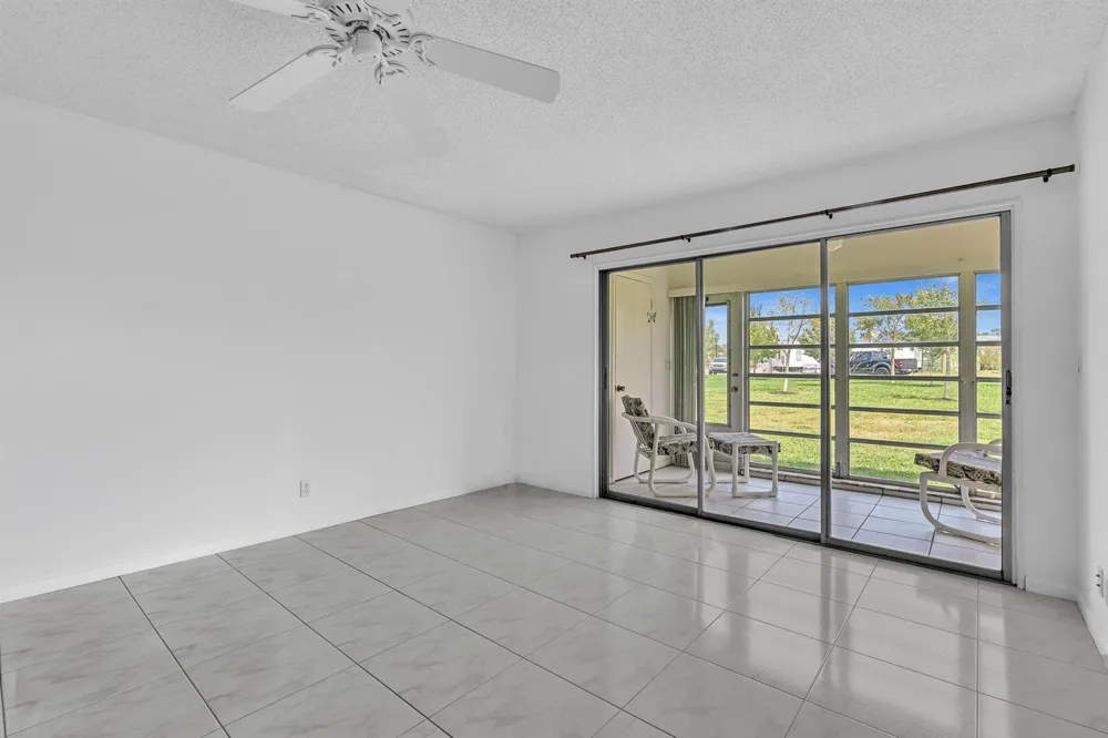 13721 FLORA PLACE #D Delray Beach, FL 33484