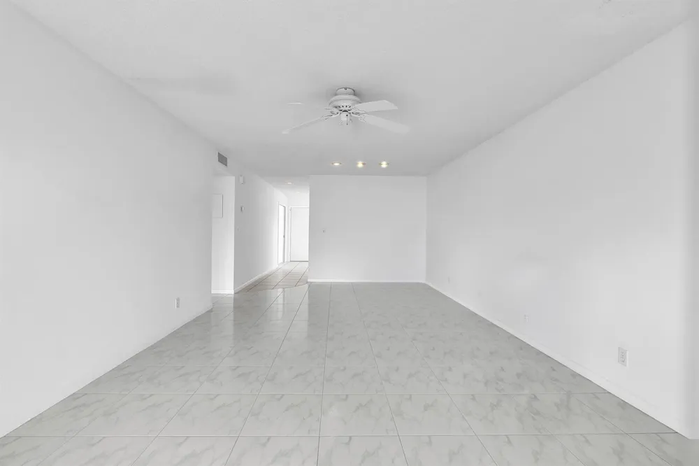 13721 FLORA PLACE #D Delray Beach, FL 33484
