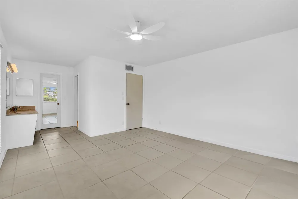 13721 FLORA PLACE #D Delray Beach, FL 33484