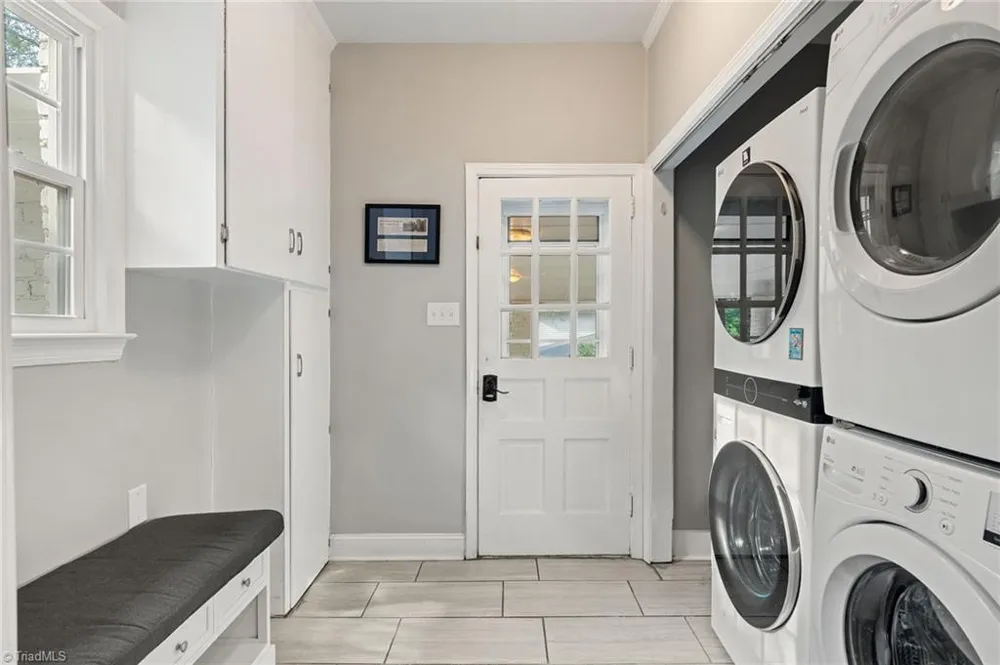 706 W Cornwallis Drive Greensboro, NC 27408
